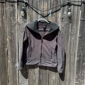 North Face Black Soft Sherpa Faux Fur Short Pile Full-Zip Jacket small